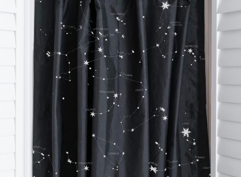 Sleepy Stars Ny-Night Portable Black-Out Blind With Constellations Image 3